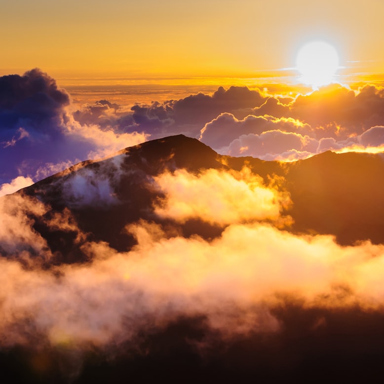 Call Royal Taxi (808) 874-6900 for your Haleakala Sunset adventures